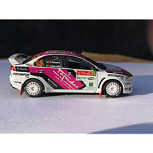 Miniatura personalizada base IXO do Mitsubishi Lancer EVO X #85 - 57º classificado Rali de Portugal 2014 - Francisco Teixeira/ Jorge Carvalho