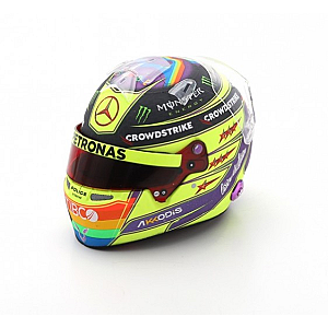 Mini capacete à escala 1/5 da Spark do piloto Lewis Hamilton referente ao GP Canada de 2022