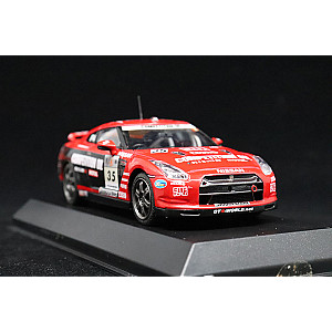 Nissan Motul Nismo GTR #35