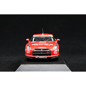 Nissan Motul Nismo GTR #35