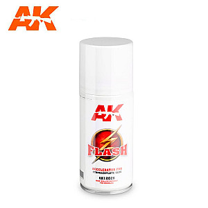 Flash – accelerator for cyanoacrylate glue da AK Interactive - Acelerador para cola de cianoacrilato