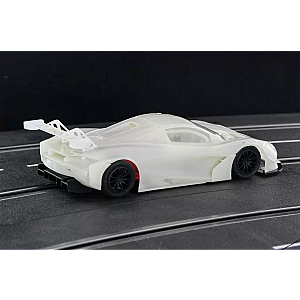 McLaren 720S GT3 da Sideways em Kit branco