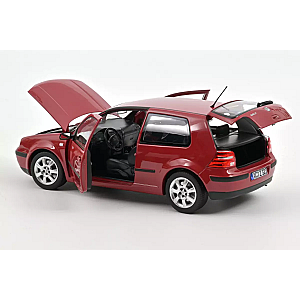 VW Golf 2002 Red