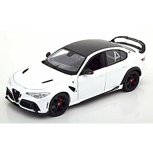 Bburago Alfa Romeo Giulia GTAm 2020