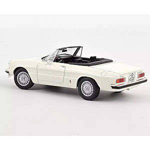 Norev 1:18 187882 Alfa Romeo 2000 Spider 1978