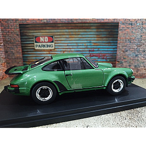 WB Porsche 911 Turbo (930), verde metalizado, 1974