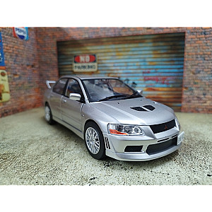 WB Mitsubishi Lancer Evolution VII, cinza metalizado, RHD, 2001