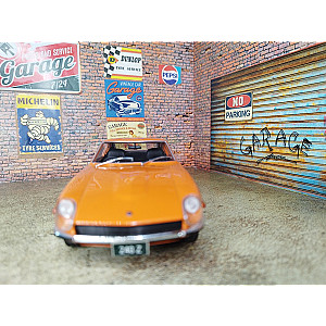 Datsun 240Z, laranja, RHD