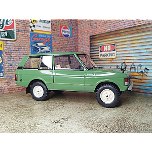 Land Rover Range Rover RHD Baujahr 1970 verde