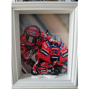 1:18 diecast model frame 3D - 20x25 cms - Francesco Bagnaia Ducati GP21