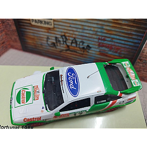 Miniatura personalizada base IXO Ford Sierra RS Cosworth #17 - Team Diabolique - DNF Rali de Portugal 1988 - Joaquim Santos/ Miguel Oliveira