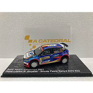 Miniatura personalizada base IXO RPT042 do Skoda Fabia Rally2 EVO #32 - DNF Rally RACC Catalunya 2021 - Pepe Lopez/ Borja Rosada